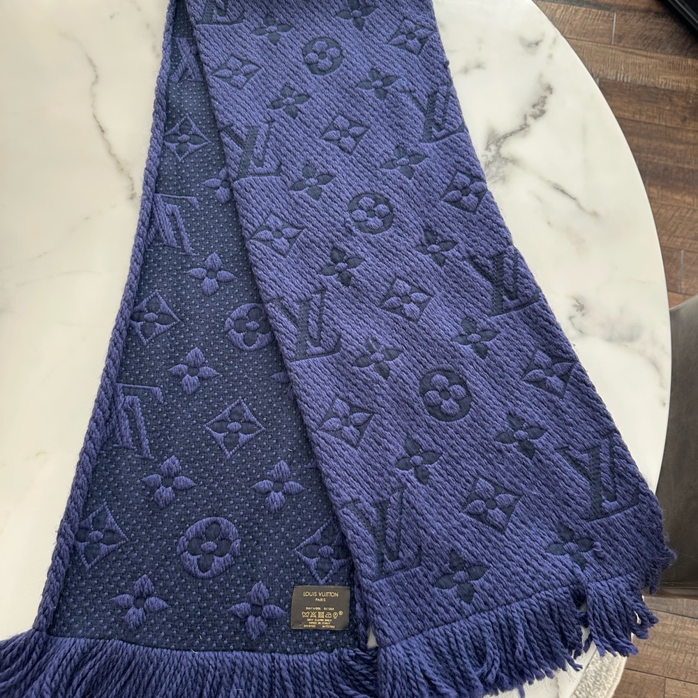 Louis Vuitton Blue Monogram Scarf